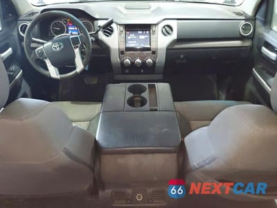 Zdjęcie 8 z 12 samochodu: 2014 TOYOTA TUNDRA CREWMAX SR5 VIN:5TFEM5F15EX068798 - miniatura
