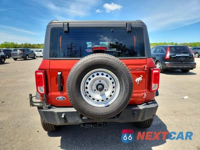 Zdjęcie 6 z 14 samochodu: 2023 FORD BRONCO BASE VIN:1FMDE5AP9PLB24414 - miniatura