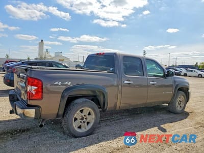 Trzecie zdjęcie samochodu z tyłu: 2007 CHEVROLET SILVERADO K1500 CREW CAB VIN:2GCEK13M171569720 - miniatura