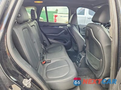 Zdjęcie 11 z 13 samochodu: 2017 BMW X1 SDRIVE28I VIN:WBXHU7C33H5H38014 - miniatura