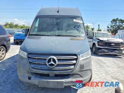 Piąte zdjęcie samochodu w środku: 2019 MERCEDES BENZ SPRINTER 2500 DELIVERY VAN VIN:WD4PF1CD9KP146690 - miniatura