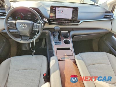 Zdjęcie 8 z 13 samochodu: 2023 TOYOTA SIENNA LE VIN:5TDKSKFC8PS079280 - miniatura
