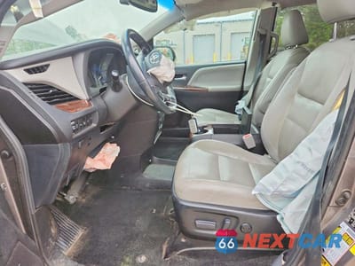 Zdjęcie 7 z 13 samochodu: 2017 TOYOTA SIENNA LIMITED PREMIUM 7-PASSENGER VIN:5TDDZ3DC9HS151621 - miniatura