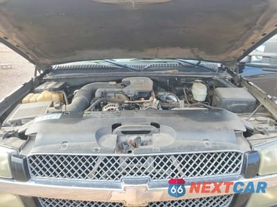 Zdjęcie 11 z 12 samochodu: 2004 CHEVROLET SILVERADO K2500 HEAVY DUTY VIN:1GCHK29214E283806 - miniatura
