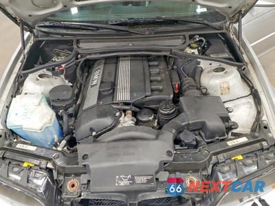 Zdjęcie 11 z 12 samochodu: 2000 BMW 323 CI VIN:WBABR3345YEA82319 - miniatura