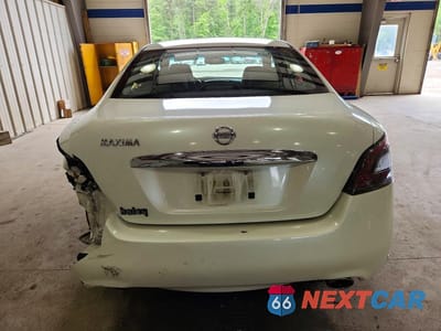 Zdjęcie 6 z 12 samochodu: 2013 NISSAN MAXIMA 3.5 S VIN:1N4AA5AP4DC846023 - miniatura