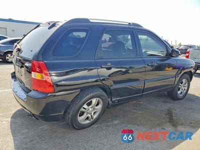 Trzecie zdjęcie samochodu z tyłu: 2006 KIA SPORTAGE LX VIN:KNDJF723567173208 - miniatura