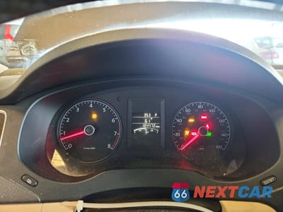 Zdjęcie 9 z 12 samochodu: 2011 VOLKSWAGEN JETTA SE VIN:3VWDZ7AJ3BM349142 - miniatura