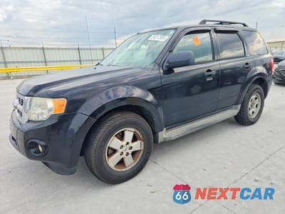 2010 FORD ESCAPE XLT 1FMCU9DG6AKC17079 - główne zdjęcie licytacji z USA - miniatura