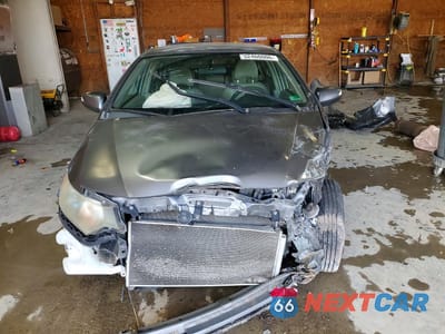 Piąte zdjęcie samochodu w środku: 2011 HONDA INSIGHT EX VIN:JHMZE2H76BS005022 - miniatura