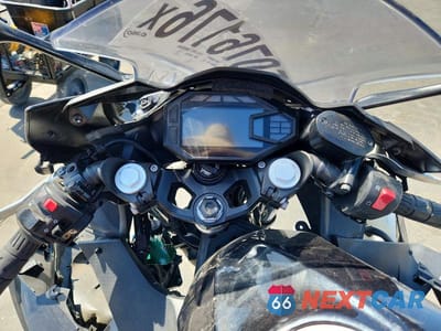 Zdjęcie 7 z 9 samochodu: 2024 KAWASAKI EX500 VIN:ML5EXGG1XRDA12135 - miniatura