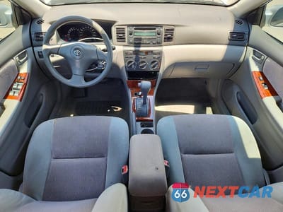 Zdjęcie 8 z 12 samochodu: 2008 TOYOTA COROLLA LE VIN:1NXBR32E48Z969356 - miniatura