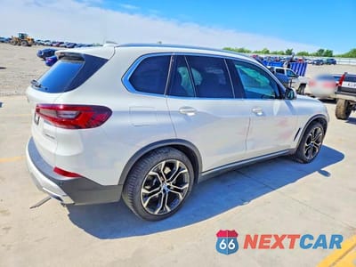 Trzecie zdjęcie samochodu z tyłu: 2023 BMW X5 XDRIVE40I VIN:5UXCR6C04P9P64925 - miniatura