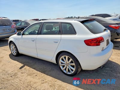 Drugie zdjęcie samochodu z przodu: 2011 AUDI A3 PREMIUM VIN:WAUDFAFM6BA055806 - miniatura