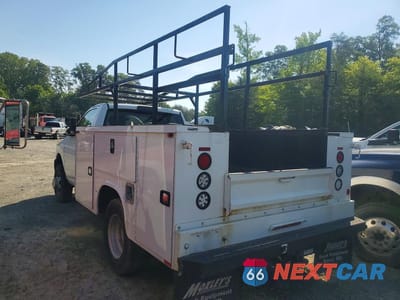 Drugie zdjęcie samochodu z przodu: 2016 RAM 3500 UTILITY / SERVICE TRUCK VIN:3C7WRTAL1GG151593 - miniatura