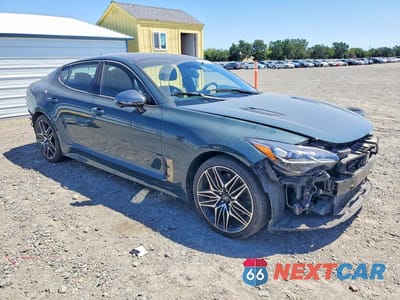 Czwarte zdjęcie samochodu z boku: 2022 KIA STINGER GT2 VIN:KNAE55LC7N6099542 - miniatura