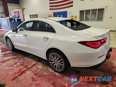 Drugie zdjęcie samochodu z przodu: 2022 MERCEDES-BENZ CLA 250 4MATIC VIN:W1K5J4HB7NN260296 - miniatura