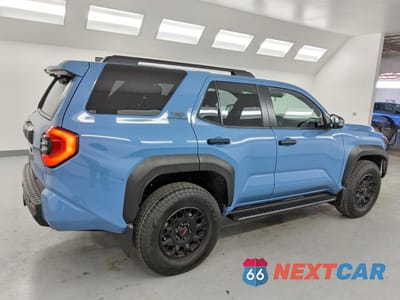 Trzecie zdjęcie samochodu z tyłu: 2025 TOYOTA 4RUNNER TRD OFF-ROAD VIN:JTEVA5BR0S5038292 - miniatura