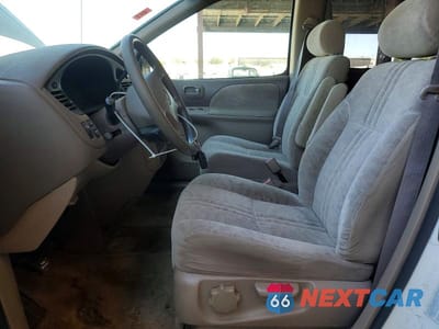 Zdjęcie 7 z 13 samochodu: 2003 TOYOTA SIENNA LE VIN:4T3ZF13C93U514902 - miniatura