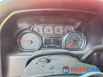 Zdjęcie 9 z 12 samochodu: 2015 CHEVROLET SILVERADO K2500 HEAVY DUTY LT VIN:1GC1KVEG2FF171744 - miniatura