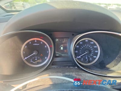 Zdjęcie 9 z 14 samochodu: 2017 HYUNDAI SANTA FE SE VIN:KM8SMDHF0HU221501 - miniatura