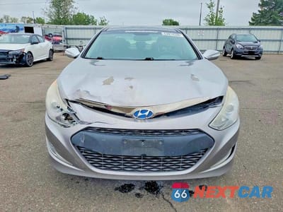 Piąte zdjęcie samochodu w środku: 2012 HYUNDAI SONATA HYBRID VIN:KMHEC4A49CA046961 - miniatura