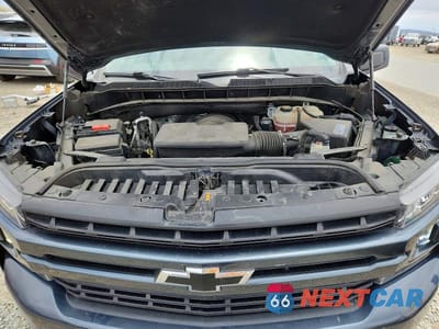 Zdjęcie 11 z 13 samochodu: 2021 CHEVROLET SILVERADO K1500 RST VIN:1GCUYEED1MZ310436 - miniatura