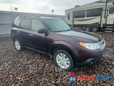 Czwarte zdjęcie samochodu z boku: 2013 SUBARU FORESTER VIN:JF2SHADC0DG417127 - miniatura