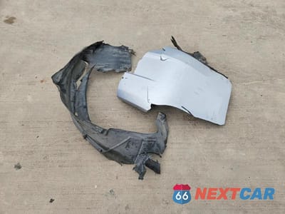 Zdjęcie 12 z 13 samochodu: 2003 HONDA ACCORD EX VIN:1HGCM66503A057158 - miniatura
