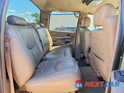 Zdjęcie 10 z 12 samochodu: 2005 CHEVROLET SILVERADO K1500 VIN:2GCEK13T851206724 - miniatura