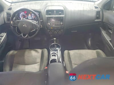 Zdjęcie 8 z 13 samochodu: 2016 MITSUBISHI OUTLANDER SPORT ES VIN:JA4AP3AU0GZ034555 - miniatura