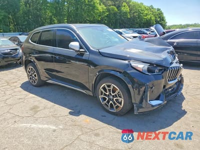Czwarte zdjęcie samochodu z boku: 2024 BMW X1 XDRIVE28I VIN:WBX73EF05R5013114 - miniatura