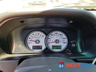 Zdjęcie 9 z 12 samochodu: 2005 FORD ESCAPE XLT VIN:1FMYU93125DA15045 - miniatura