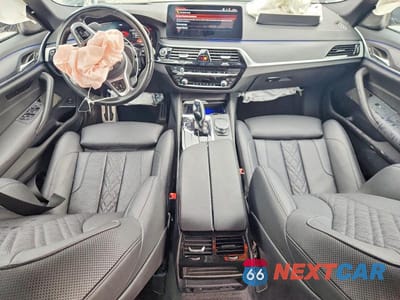 Zdjęcie 8 z 12 samochodu: 2022 BMW 530 I VIN:WBA53BH07NWX78004 - miniatura