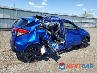 Trzecie zdjęcie samochodu z tyłu: 2021 HONDA HR-V SPORT VIN:3CZRU6H11MM743792 - miniatura