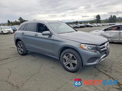 Czwarte zdjęcie samochodu z boku: 2018 MERCEDES-BENZ GLC 300 VIN:WDC0G4JB7JV030047 - miniatura
