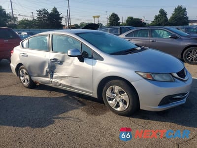 Czwarte zdjęcie samochodu z boku: 2013 HONDA CIVIC LX VIN:19XFB2F59DE083444 - miniatura