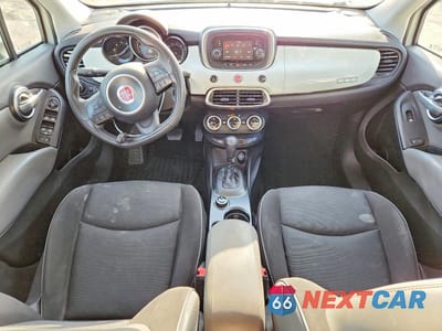 Zdjęcie 8 z 13 samochodu: 2016 FIAT 500X EASY VIN:ZFBCFYBT0GP333463 - miniatura