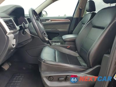 Zdjęcie 7 z 12 samochodu: 2022 VOLKSWAGEN ATLAS SE VIN:1V2JR2CA4NC543446 - miniatura