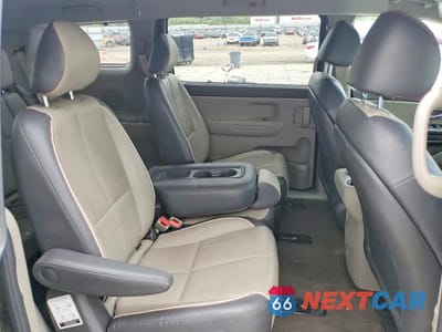Zdjęcie 11 z 13 samochodu: 2017 KIA SEDONA LX VIN:KNDMB5C13H6230489 - miniatura