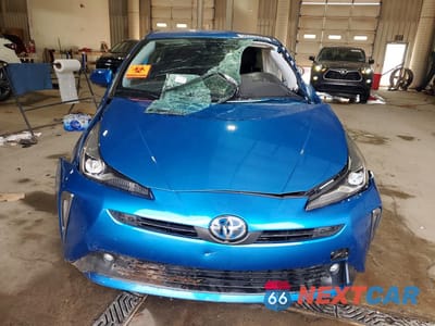 Piąte zdjęcie samochodu w środku: 2022 TOYOTA PRIUS LE AWD-E VIN:JTDL9MFU0N3040590 - miniatura