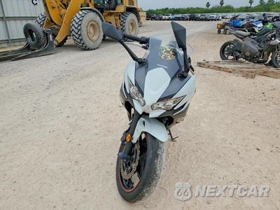 Drugie zdjęcie samochodu z przodu: 2023 KAWASAKI EX650 R VIN:ML5EXER11PDA90124 - miniatura