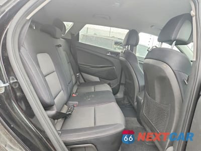 Zdjęcie 11 z 13 samochodu: 2016 HYUNDAI TUCSON ECO VIN:KM8J3CA22GU121723 - miniatura