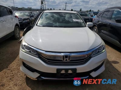 Piąte zdjęcie samochodu w środku: 2016 HONDA ACCORD EXL VIN:1HGCR2F9XGA231787 - miniatura