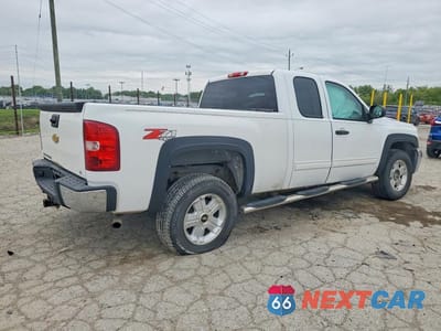 Trzecie zdjęcie samochodu z tyłu: 2013 CHEVROLET SILVERADO VIN:1GCRKSE78DZ153424 - miniatura