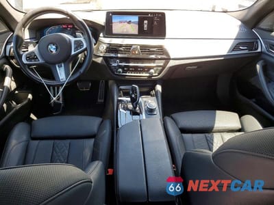 Zdjęcie 8 z 12 samochodu: 2022 BMW 540 XI VIN:WBA73BJ03NWX74969 - miniatura