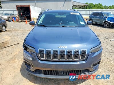 Piąte zdjęcie samochodu w środku: 2021 JEEP CHEROKEE LATITUDE VIN:1C4PJLCB5MD196137 - miniatura