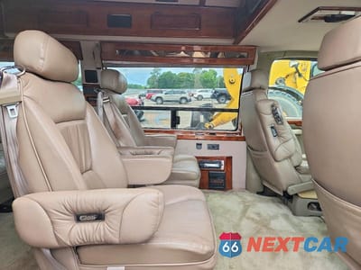 Zdjęcie 11 z 13 samochodu: 2000 GMC SAVANA RV G1500 VIN:1GDFG15RXY1108355 - miniatura