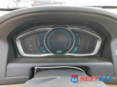 Zdjęcie 9 z 13 samochodu: 2015 VOLVO XC60 T6 PLATINUM VIN:YV4902RD9F2585647 - miniatura