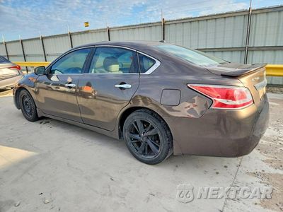 Drugie zdjęcie samochodu z przodu: 2015 NISSAN ALTIMA VIN:1N4AL3AP7FC425494 - miniatura